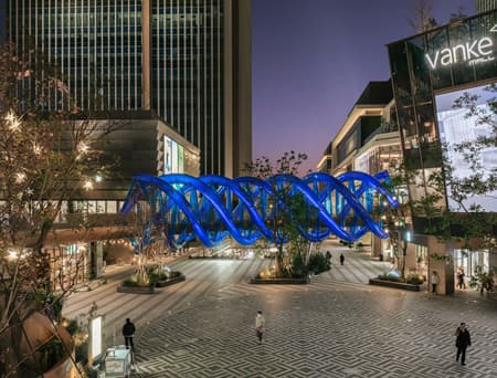 Light Vortex Bridge